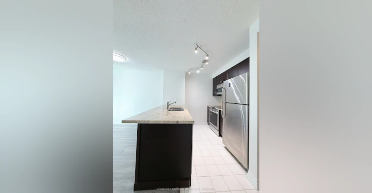 1804-10 Yonge Street, Toronto, ON, M5E 1R4 - 3