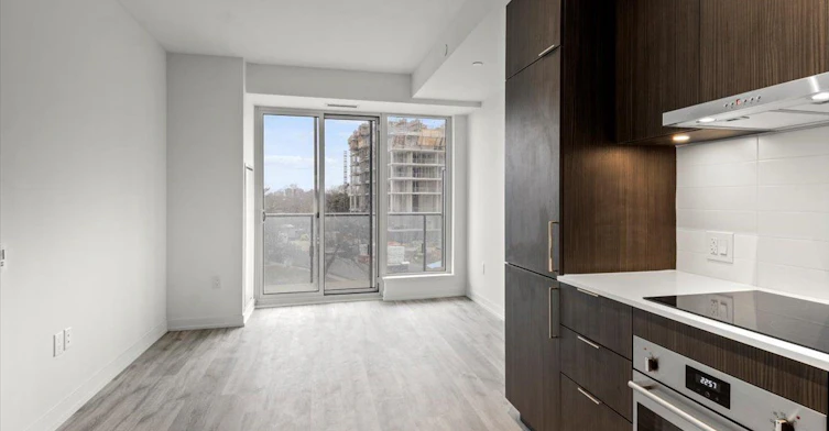 N435-7 Golden Lion Heights, Toronto, ON, M2M 0C1 - 3
