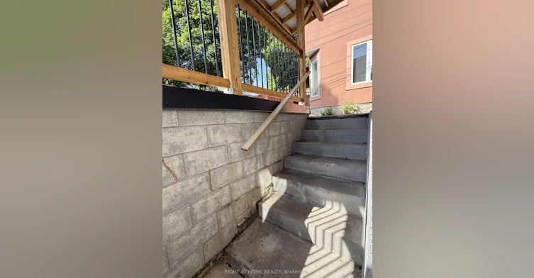 Bsmt-169 Lawrence Avenue W, Toronto, ON, M5M 1A9 - 5