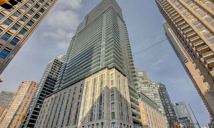 1316-955 Bay Street