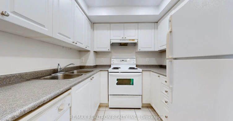 1203-28 Olive Avenue, Toronto, ON, M2N 7E6 - 11