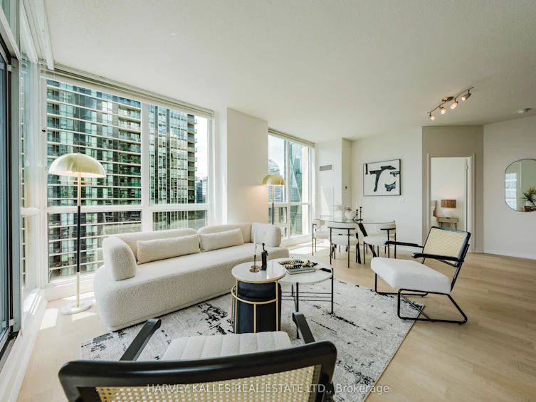 3211-16 Yonge Street, Toronto, ON, M5E 2A1 - 18
