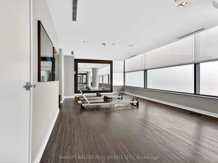 3211-16 Yonge Street, Toronto, ON, M5E 2A1 - 44