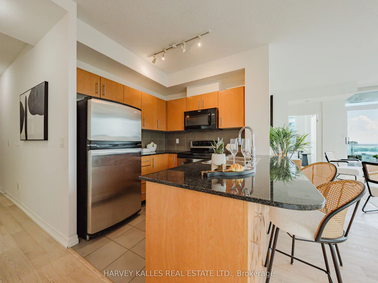 3211-16 Yonge Street, Toronto, ON, M5E 2A1 - 23