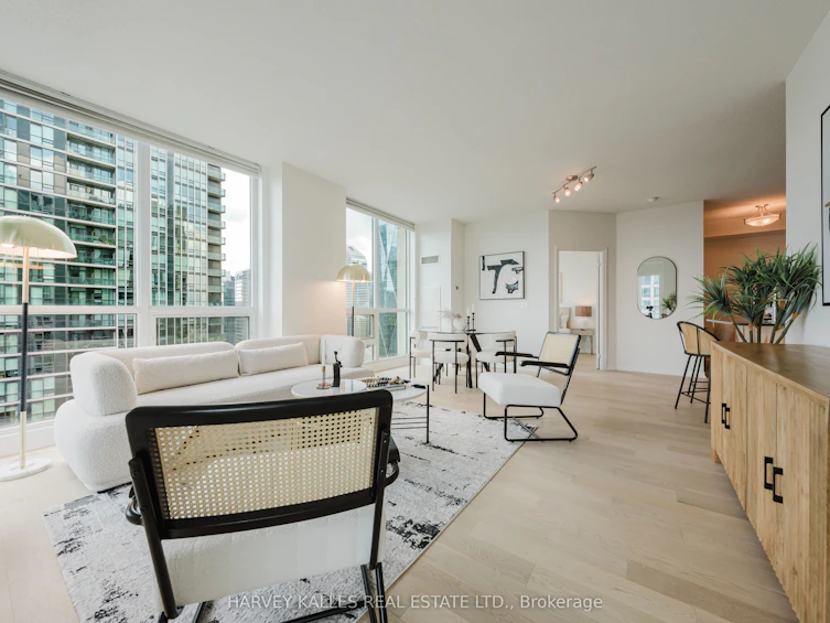 3211-16 Yonge Street, Toronto, ON, M5E 2A1 - 11