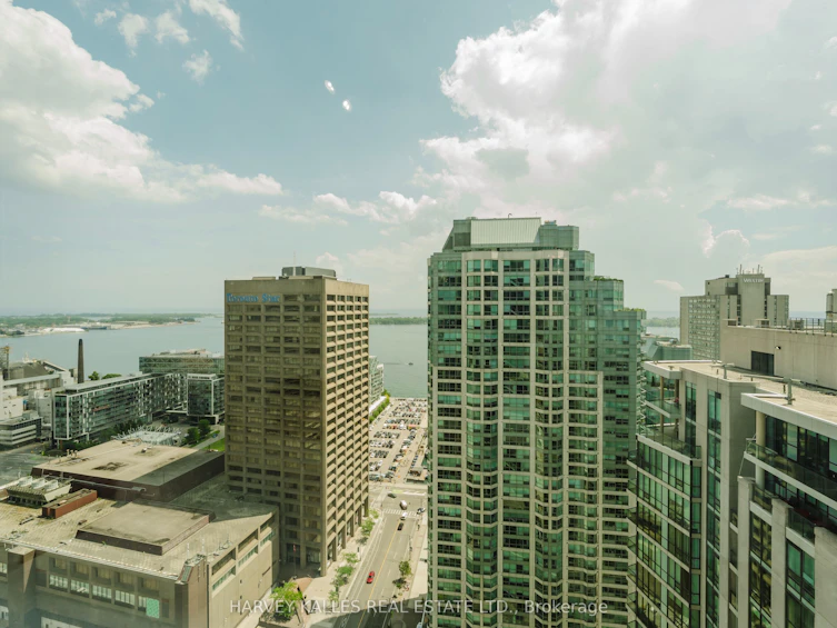 3211-16 Yonge Street, Toronto, ON, M5E 2A1 - 3