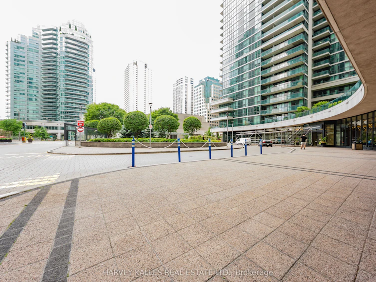 3211-16 Yonge Street, Toronto, ON, M5E 2A1 - 39
