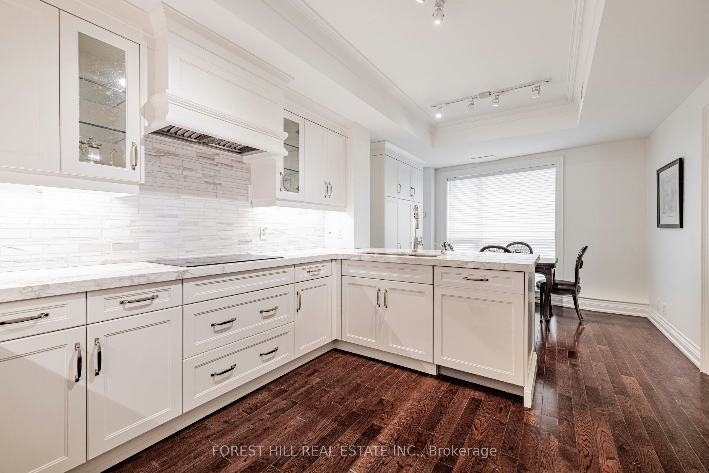 2002-38 Avenue Road, Toronto, ON, M5R 2G2 - 21