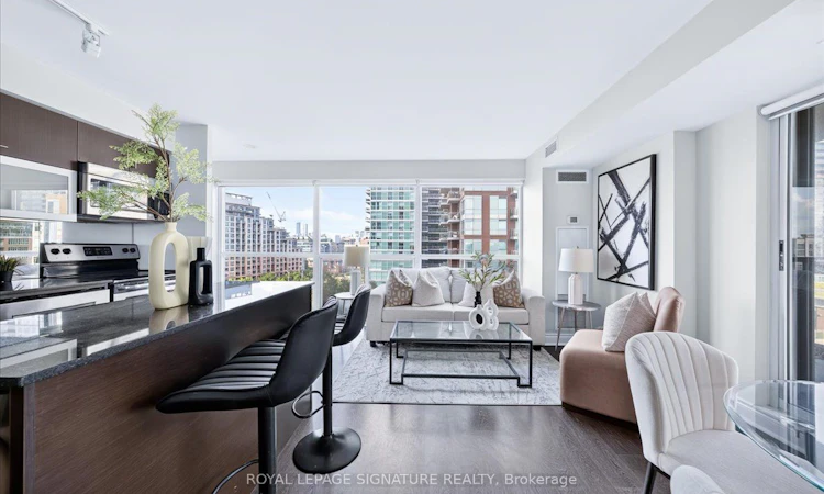 702-100 Western Battery Road