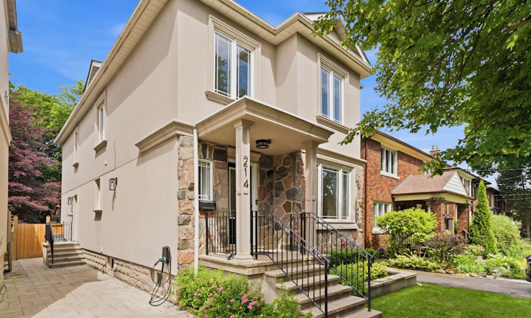 214 Sutherland Drive