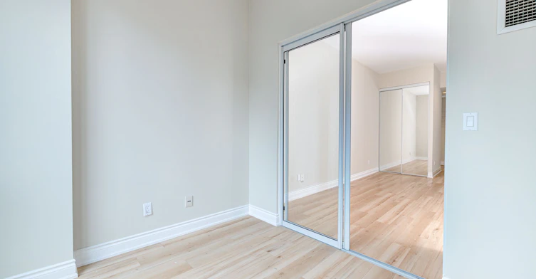 1117-7 King Street E, Toronto, ON, M5C 3C5 - 7