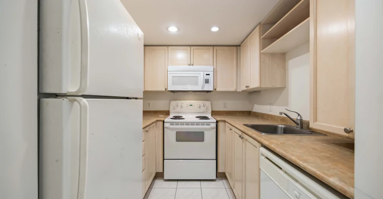 1713-8 Park Road, Toronto, ON, M4W 3S5 - 11
