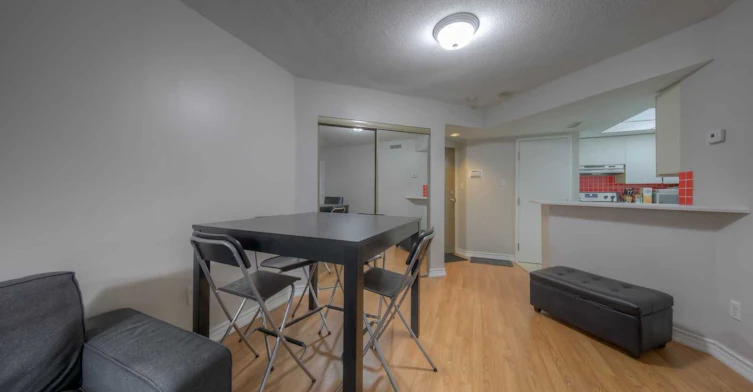 2107-1001 Bay Street, Toronto, ON, M5S 3A6 - 2