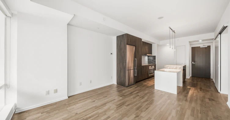 3211-1 Bloor Street E, Toronto, ON, M4Y 2Z1 - 7