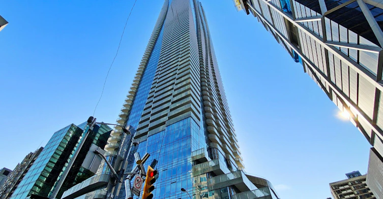2304-1 Bloor Street E, Toronto, ON, M4W 0A8
