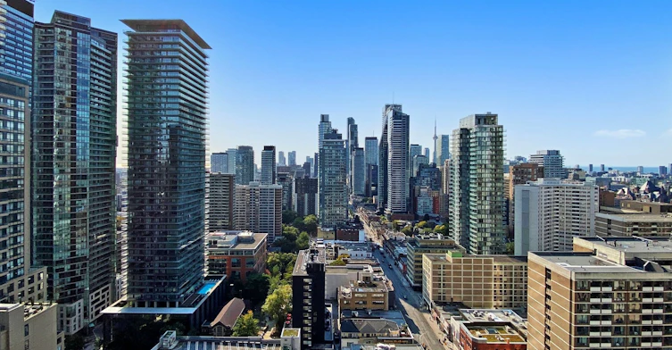 2304-1 Bloor Street E, Toronto, ON, M4W 0A8 - 30