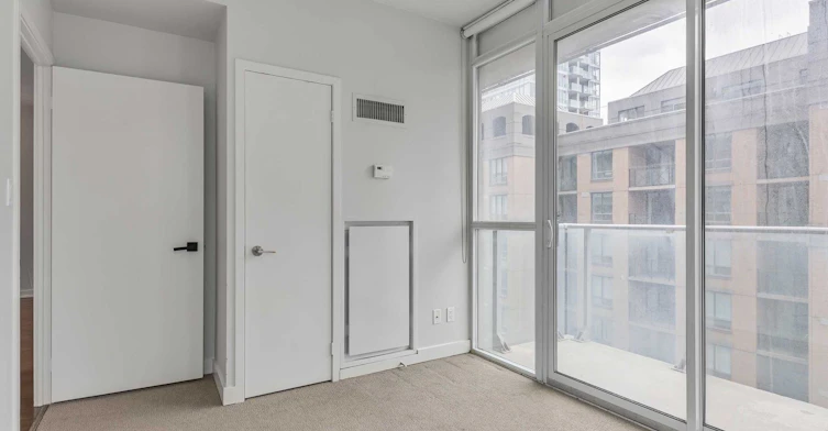 1407-126 Simcoe Street, Toronto, ON, M5H 4E6 - 17