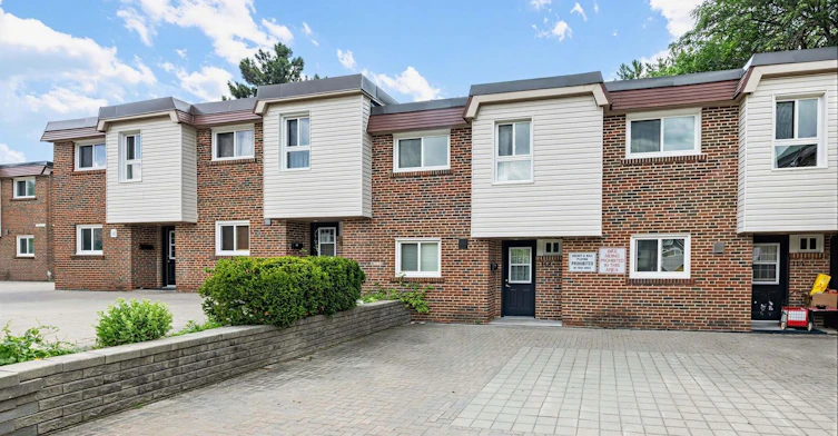 112-67 Godstone Road, Toronto, ON, M2J 3C8 - 2