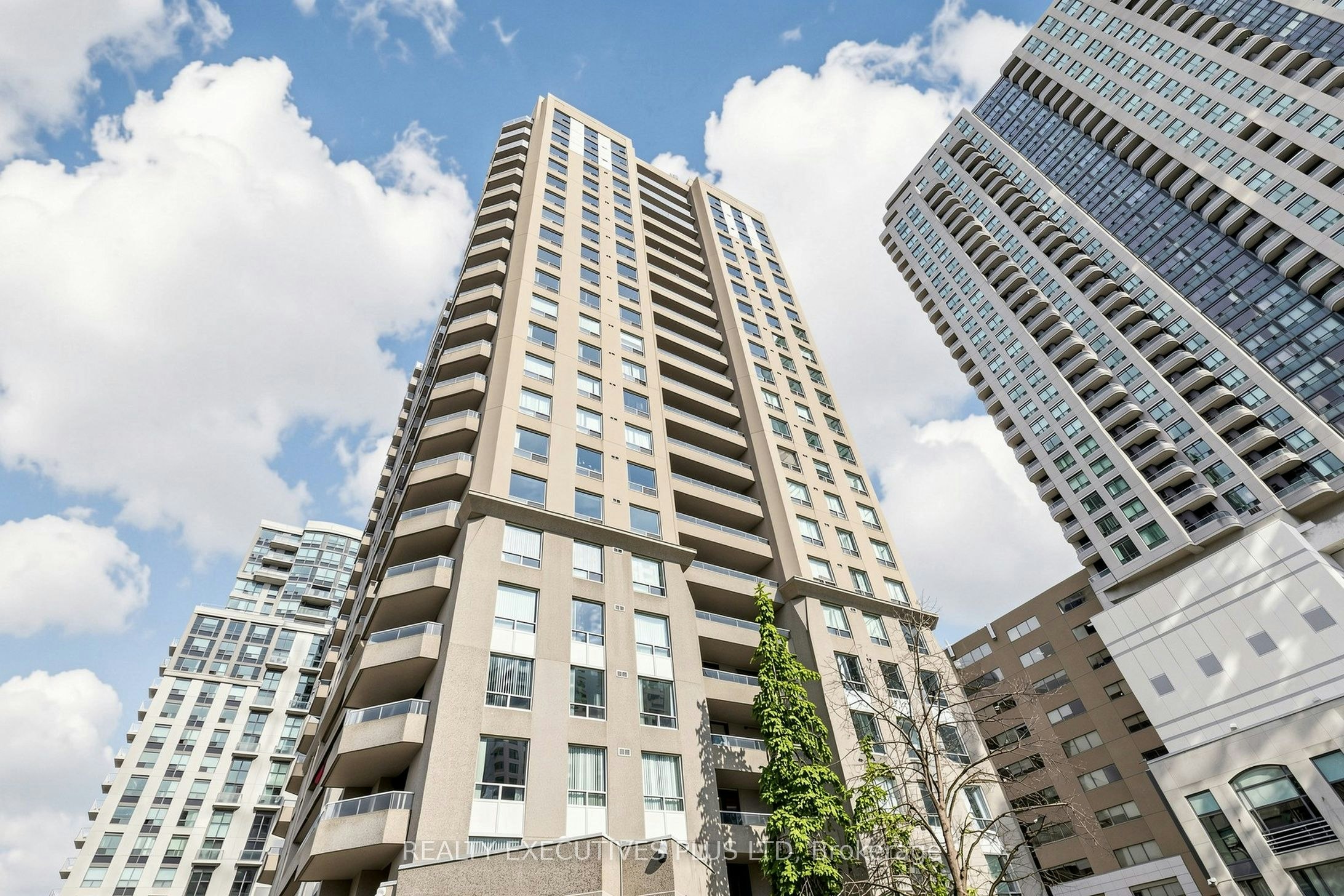 604-18 Hillcrest Avenue, Toronto, ON, M2N 6T5