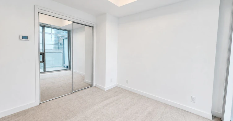 4309-14 York Street, Toronto, ON, M5J 2Z2 - 6