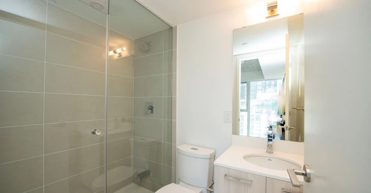 1005-65 Mutual Street E, Toronto, ON, M5B 0E5 - 11