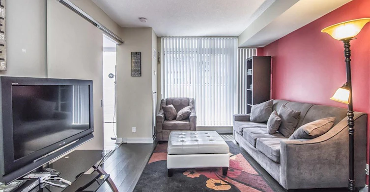 226-21 Nelson Street, Toronto, ON, M5V 1T8 - 12
