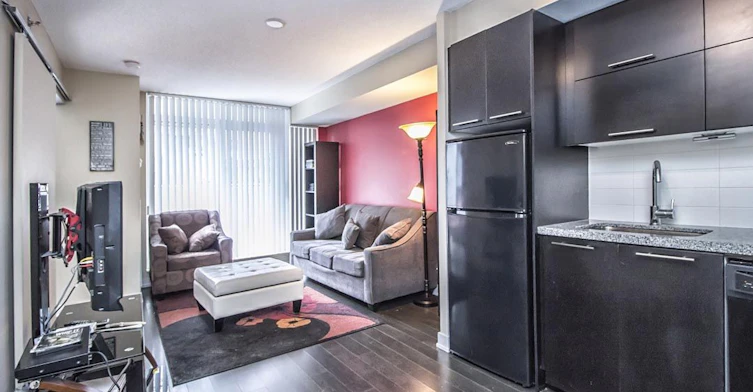 226-21 Nelson Street, Toronto, ON, M5V 1T8 - 10
