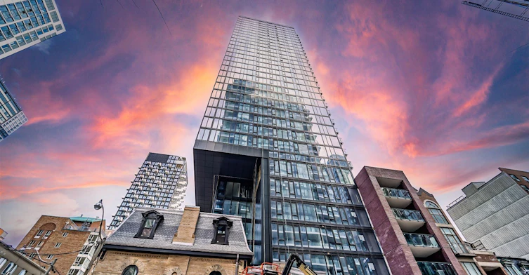 1002-47 Mutual Street, Toronto, ON, M5B 0C6 - 2