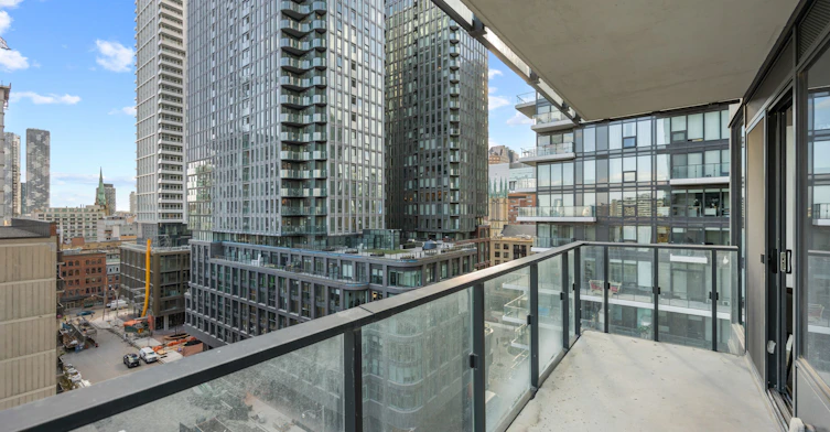 1002-47 Mutual Street, Toronto, ON, M5B 0C6 - 23