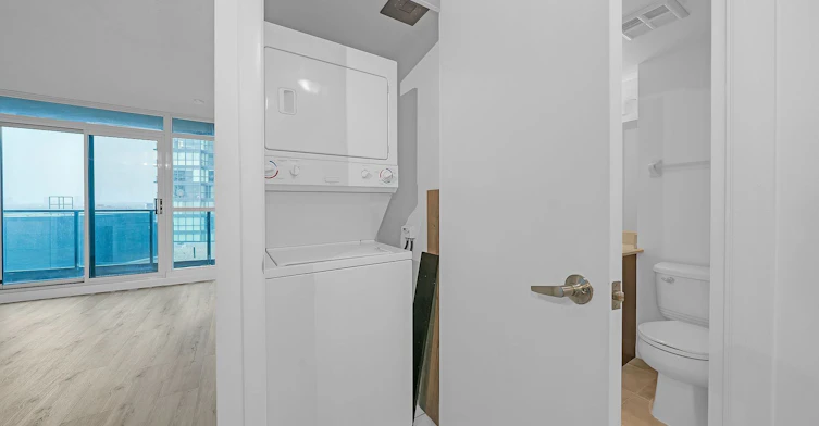 1901-600 Fleet Street, Toronto, ON, M5V 1B7 - 10