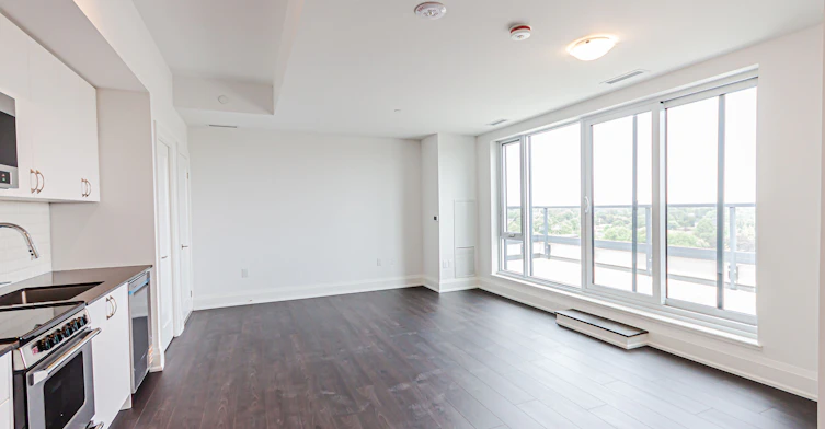 905-700 Sheppard Avenue W, Toronto, ON, M3H 0G5 - 3