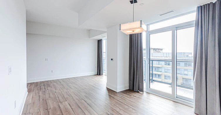 904-700 Sheppard Avenue W, Toronto, ON, M3H 0G5 - 5