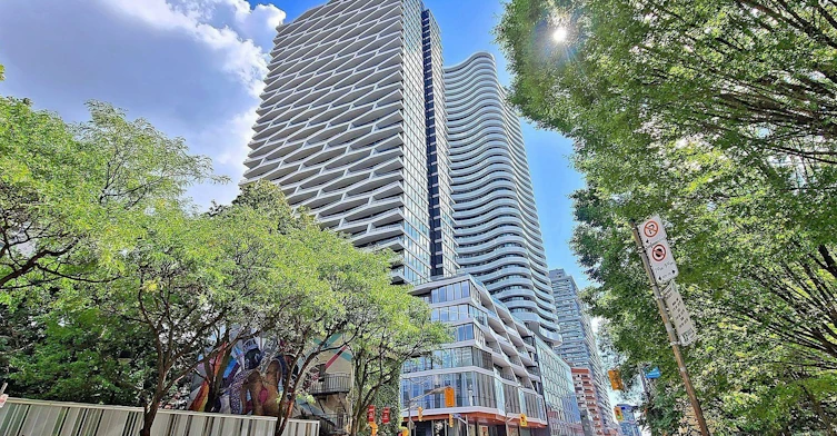 2803-85 Wood Street, Toronto, ON, M4Y 0E8
