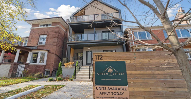 6-112 Walmer Road, Toronto, ON, M5R 2X7 - 9