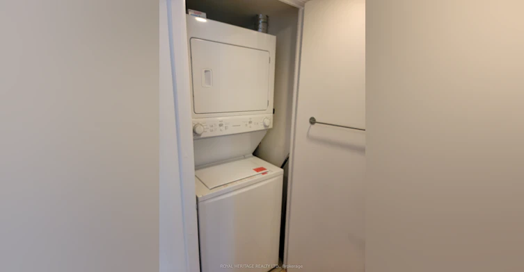 2307-210 Victoria Street, Toronto, ON, M5B 2R3 - 12