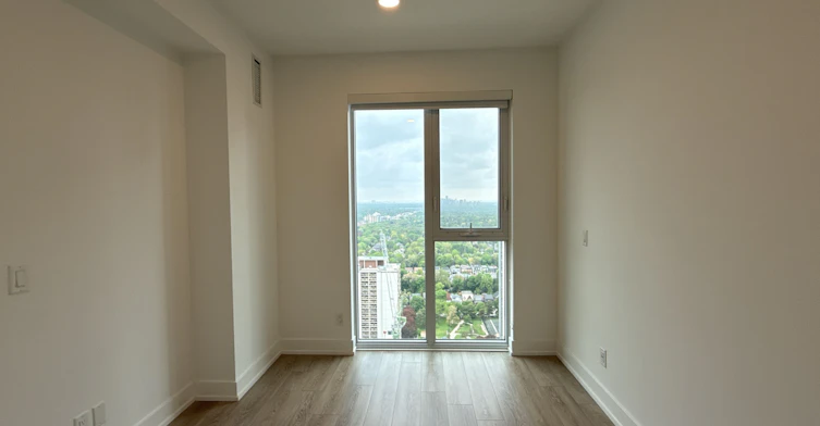 2208-200 Redpath Avenue, Toronto, ON, M4P 0E6 - 5