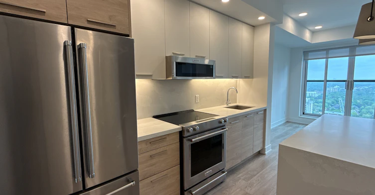 2208-200 Redpath Avenue, Toronto, ON, M4P 0E6 - 2