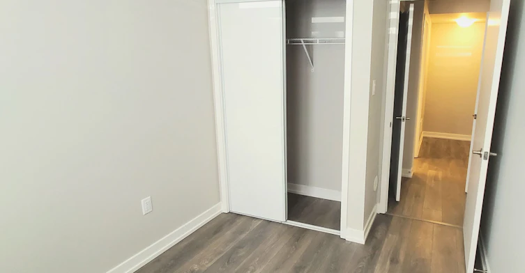 9-31 Florence Street, Toronto, ON, M6K 1P4 - 15