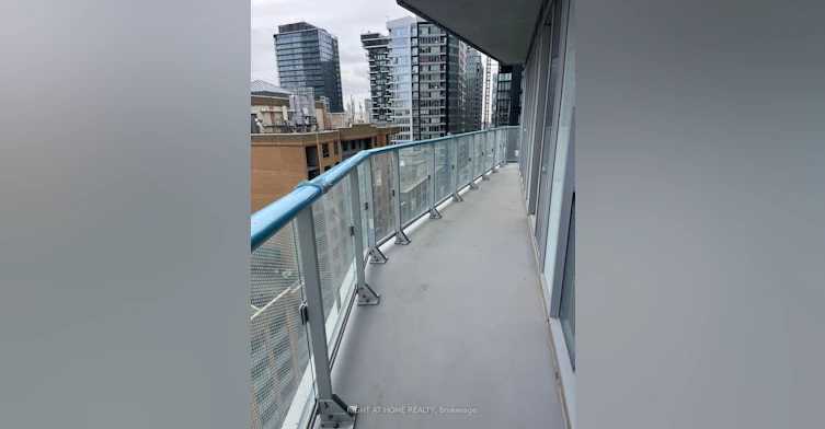 1607-100 Dalhousie Street, Toronto, ON, M5B 0C7 - 12