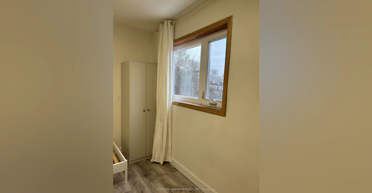 34 Ulster 1bedrm Street, Toronto, ON, M5S 1E3 - 6