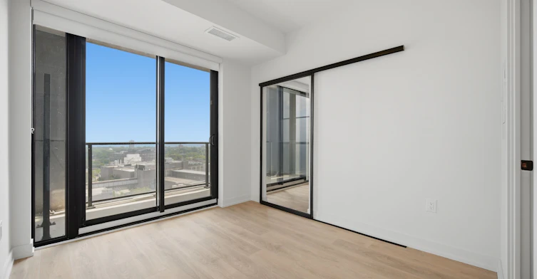 1603-181 Sterling Road, Toronto, ON, M6R 0B2 - 25