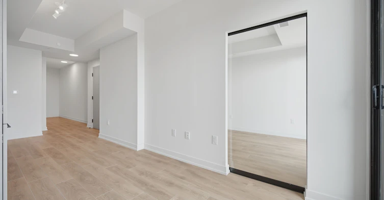 1603-181 Sterling Road, Toronto, ON, M6R 0B2 - 18