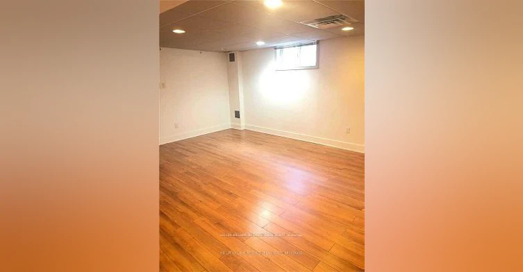 Bsmt-44 Bellevue Avenue, Toronto, ON, M5T 2M4 - 3