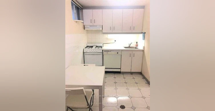 Bsmt-44 Bellevue Avenue, Toronto, ON, M5T 2M4