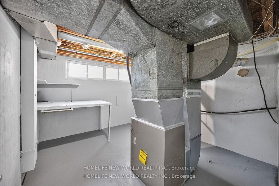 203 Goddard Street, Toronto, ON, M3H 5E7 - 45