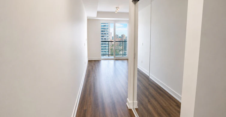 2706-308 Jarvis Street, Toronto, ON, M5A 2P2 - 9