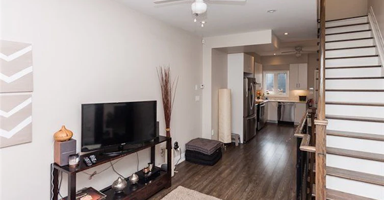 88 Mitchell Avenue, Toronto, ON, M6J 1B9 - 7