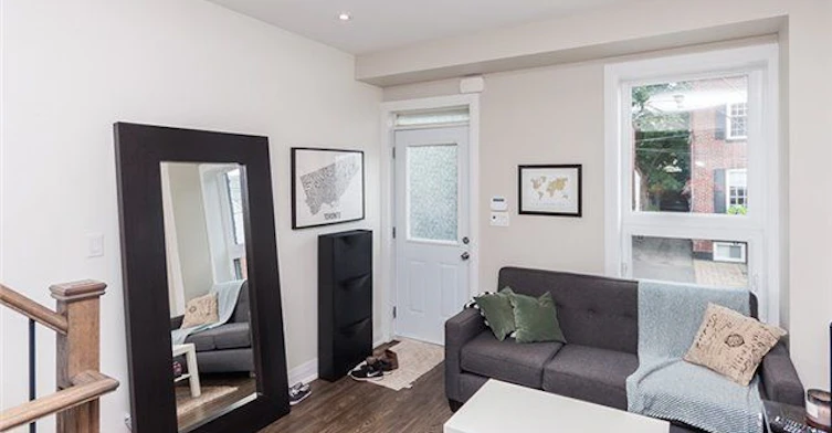 88 Mitchell Avenue, Toronto, ON, M6J 1B9 - 6