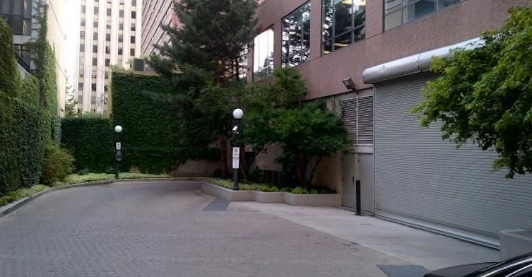 1405-7 Carlton Street, Toronto, ON, M5B 2M3 - 7