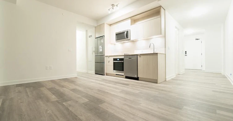 2015 E-70 Princess Street, Toronto, ON, M5A 0X6